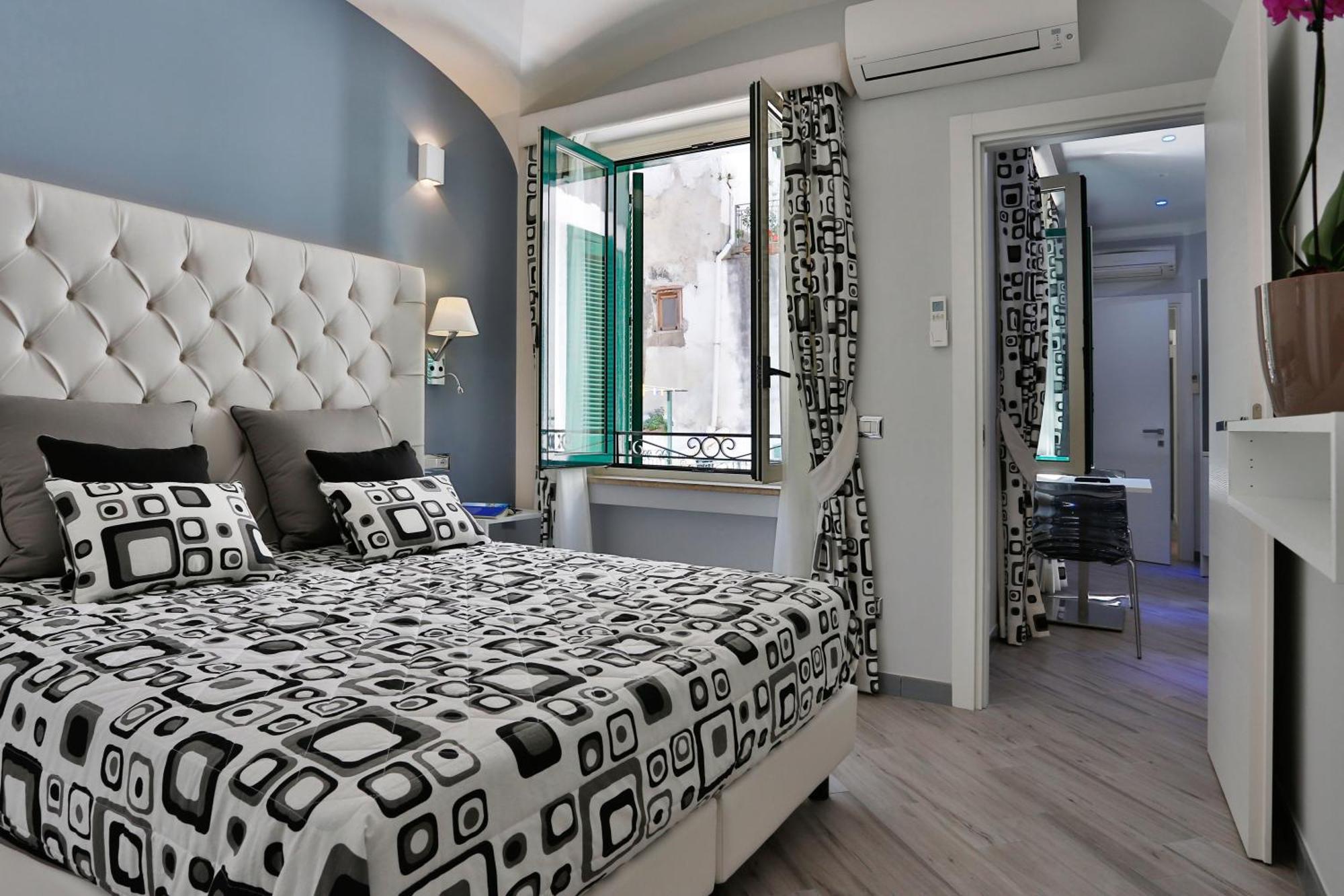 Amalfi Apartments Design Centro Storico Exterior foto